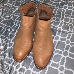Gianni Bini Tan Booties
